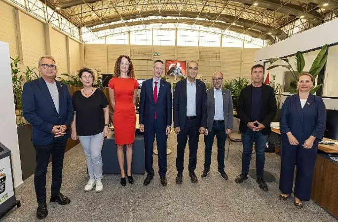 Katı atık bertarafı için İngiltere'yle fikir alışverişi önerisi