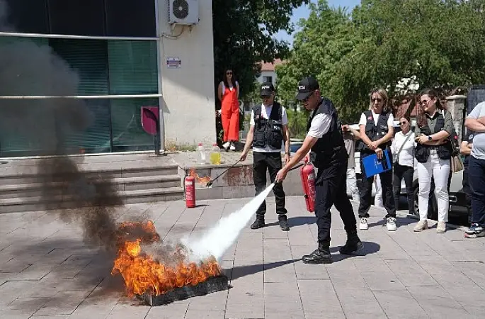 Keçiören Belediyesi Personeline "Afet Farkındalık ve Yangınla Mücadele Eğitimi"