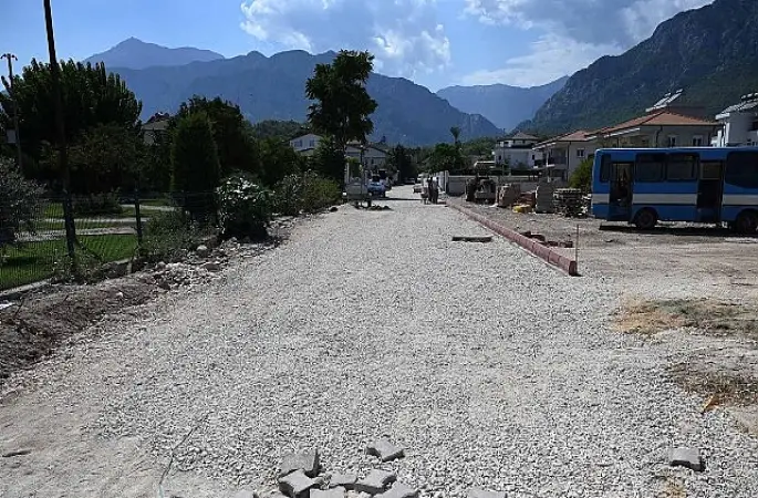 Kemer'de altyapı çalışmaları 