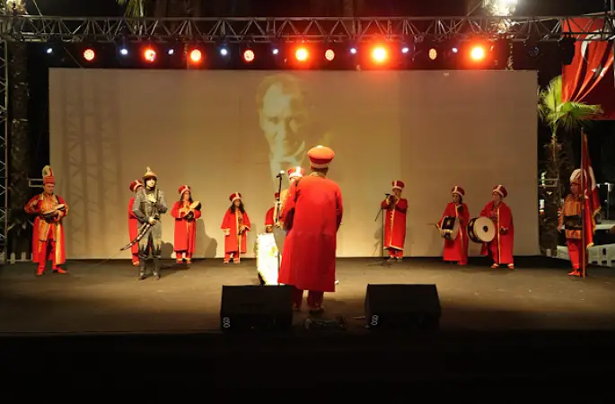 Kepez Kültür Festivali’nde 30 Ağustos Zafer Bayramı kutlandı