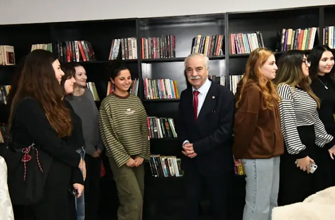 Keşan’da Kitap Kafe hizmete açıldı