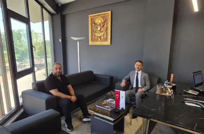 Kocaeli Valisi Aktaş, iş insanı Hikmet Kara’yı ziyaret etti