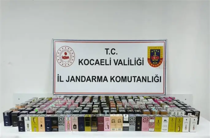 Kocaeli'de 3,2 milyon liralık kaçak parfüm ele geçirildi