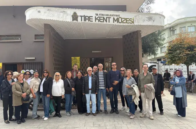 Konak Belediyesi’nden gaziler ve şehit ailelerine anlamlı gezi