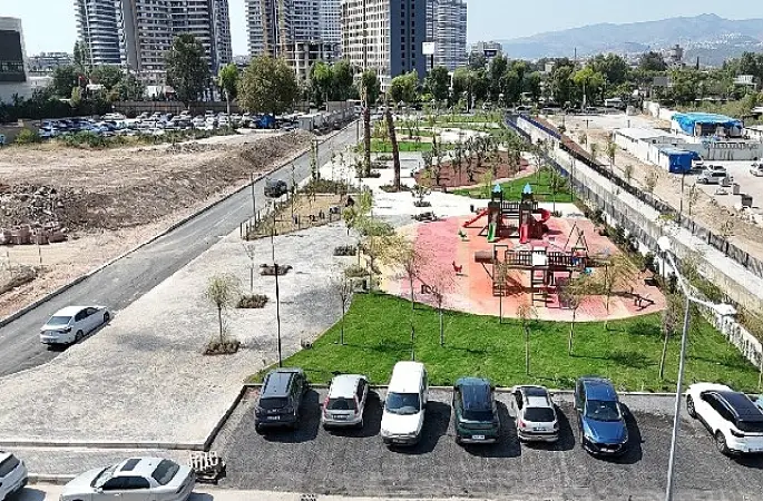 Konak'a yeni nefes alanı: 6 bin metrekarelik park hizmete açılıyor