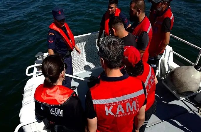 Konak'ın gururu KAM timi can kurtarmak için demir aldı