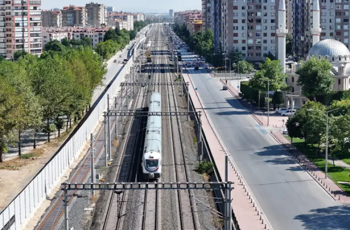 Konya banliyö hattına 16 araçlık ihale süreci başladı