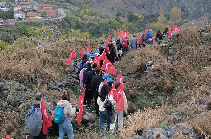 Konya Büyükşehir'in Cumhuriyet Coşkusu Sille'de Doğayla Buluştu