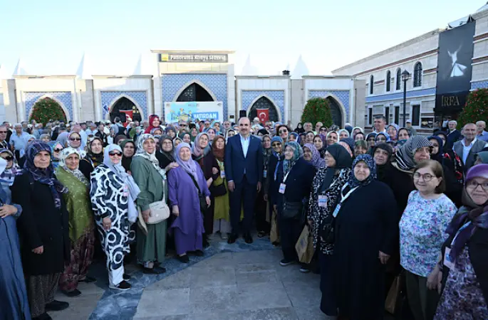 Konya’da “Hatırdan Hatıraya Kültür Turları”na 10 bin emekli katıldı
