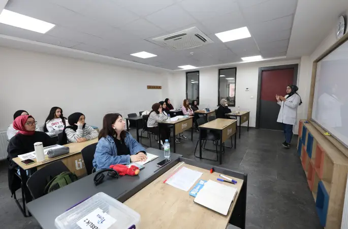 Konya’da Lise Medeniyet Akademileri’nde yeni eğitim dönemi başladı