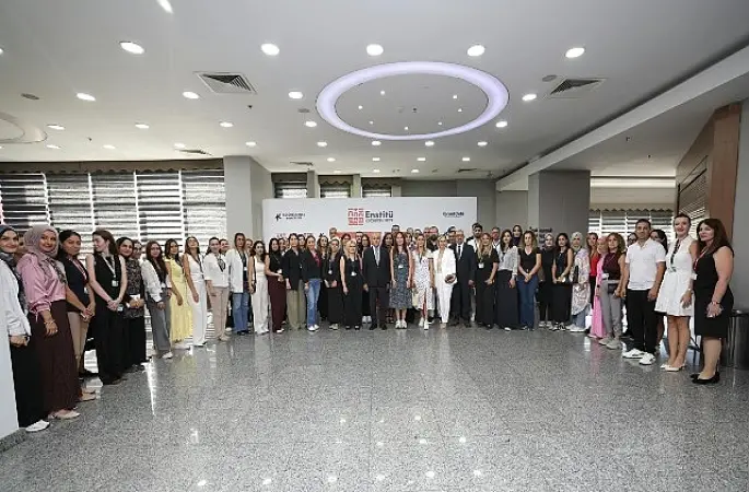 Küçükçekmece Belediyesi yeni eğitim ekosistemi “Enstitü Küçükçekmece"yi tanıttı