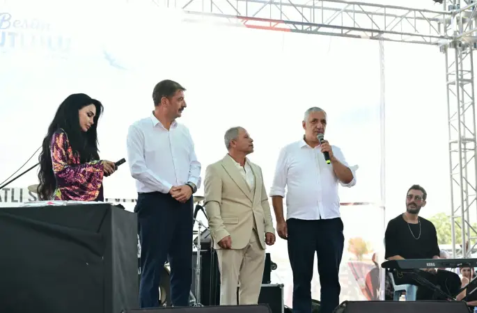 Kula’da Bağdatlı Sultan Şenliği düzenlendi