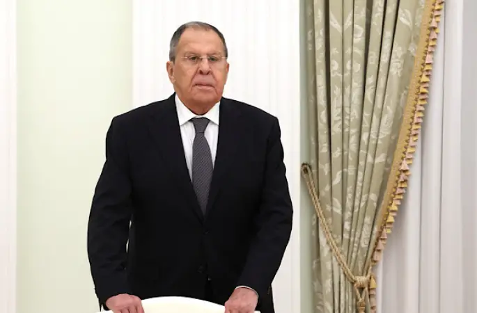 Lavrov, Mısır Dışişleri Bakanı Abdelatty ile bir araya geldi