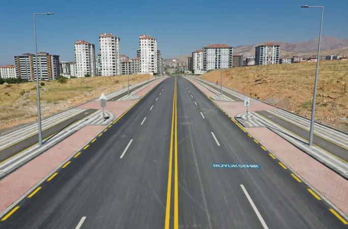 Malatya’da Filistin Caddesi 30 metre genişliğe çıkarıldı