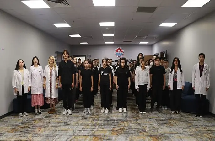 Maltepe Belediyesi'nin Lgs Öğrencilerine Desteği Devam Ediyor
