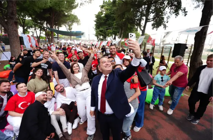 Manisa Büyükşehir Belediyesi eğitim destekleri için başvuruları başlattı