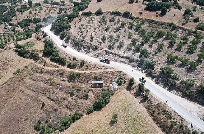 Manisa Büyükşehir'den Kula'da 12,5 Kilometrelik Yol Hamlesi