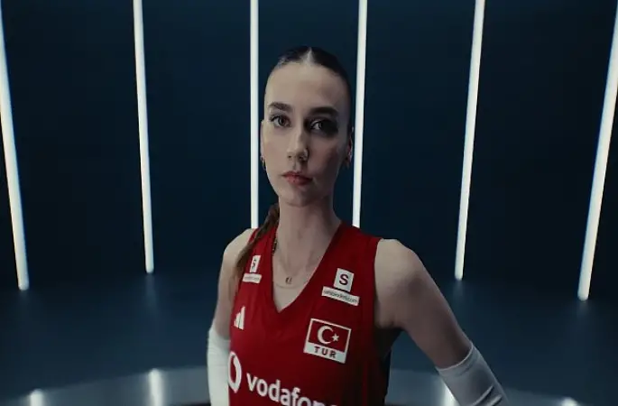 Mercedes-Benz'den Filenin Sultanları'na Kesintisiz Destek 