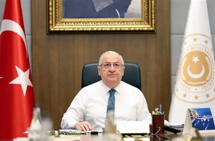 Milli Savunma Bakanı Güler, Bartın Valiliği'ni ziyaret etti