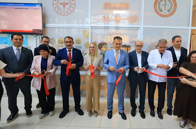 Muğla Eğitim ve Araştırma Hastanesi’nde “Minik Eller Mağazası” açıldı