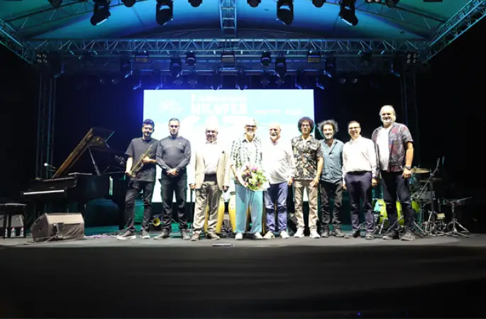 Nilüfer Caz Festivali’nde Emir Ersoy ve orkestrası sahne aldı