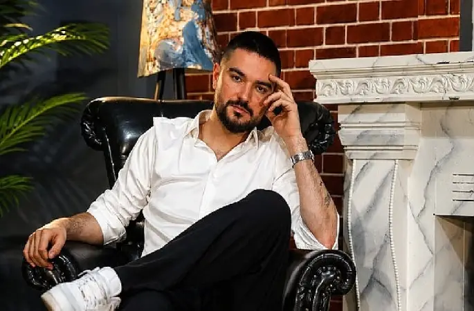 Onur Bertaraf, yeni şarkısı 'Küllerimden' ile yeni bir sayfa açıyor