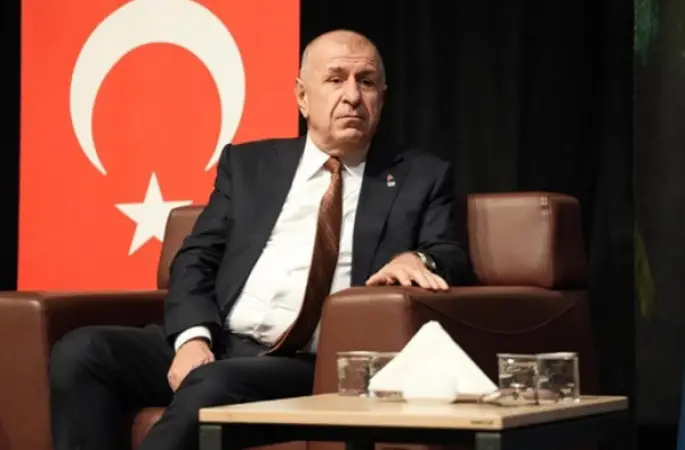 Özdağ'dan Manisa'daki otobüs kazası için taziye mesajı
