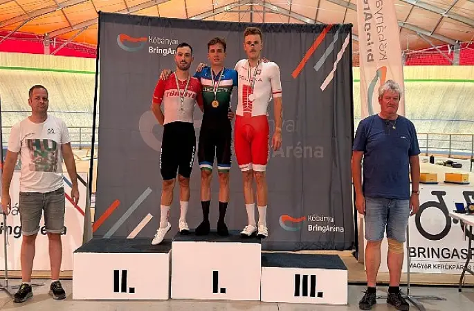 Pist Bisikleti Milli Takımımız IV. Budapest GP'yi 1 altın, 3 gümüş olmak üzere 4 madalyayla tamamladı