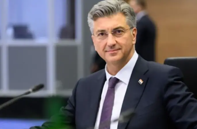 Plenkovic: Kosova’nın AB ve Avrupa Konseyi üyeliği yolunu desteklemeyi sürdürüyoruz
