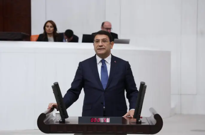 Şahin: Ekonomik krizin sanık sandalyesine küçük esnafı oturtamazsınız