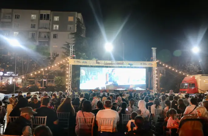 Samsun’da Açık Hava Sinema Geceleri 17 ilçeyi buluşturuyor