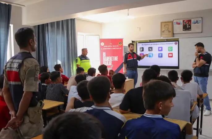 Şanlıurfa’da öğrencilere mobil trafik aracıyla eğitim verildi