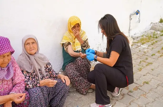 Seferihisar Belediyesi sağlık hizmetini köylere taşıyor
