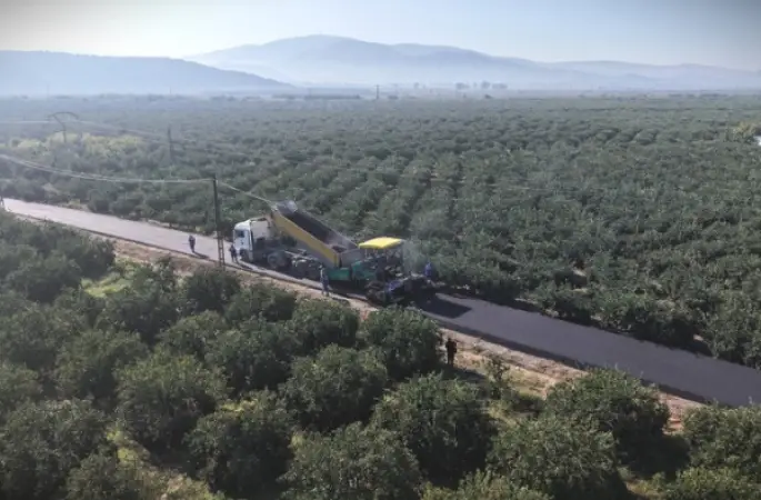 Selçuk’ta 15,5 kilometrelik yol çalışması sürdürülüyor