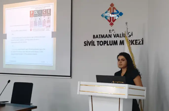 STK temsilcilerine fizik tedavi ve rehabilitasyon eğitimi verildi