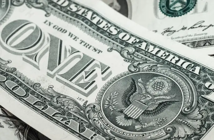 Tahvil faizleri geriledi, dolar endeksi 101,989 seviyesine yükseldi