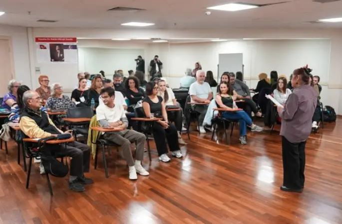 Tiyatro sanatının farklı alanları Maltepe’de ele alındı