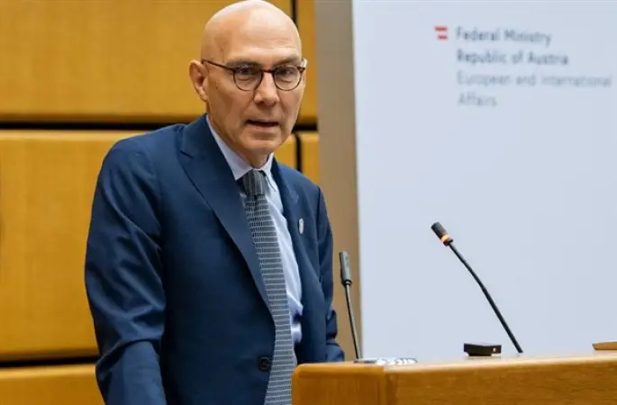 Türk: Gençler geleceğin kapısının anahtarlarını taşıyor