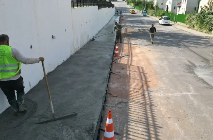 Tüysüzlerde beton kaldırım çalışması tamamlandı