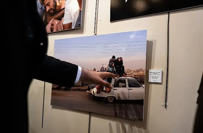 Üsküdar'da Göçün İnsan Hikâyeleri Fotoğraflarla Anlatıldı