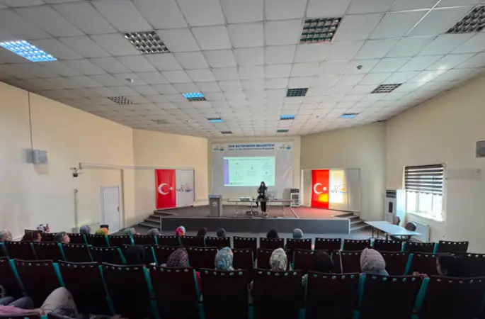 Van Büyükşehir Belediyesi personeline tütün bağımlılığı semineri