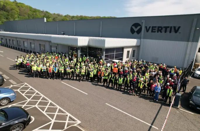 Vertiv, İrlanda Ve Kuzey Batı'da Tesislerini Genişletiyor, İstihdam Yaratıyor