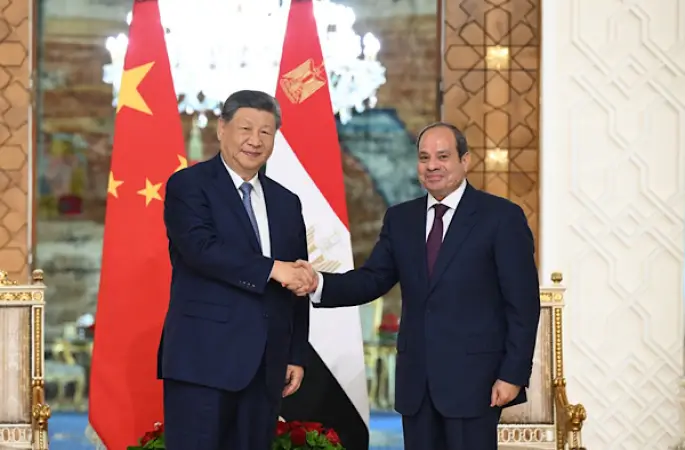 Xi Jinping ve Sisi Kahire’de görüştü