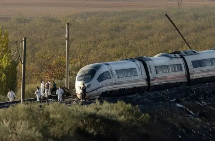 Xi Jinping’den tren kazası nedeniyle İspanya Kralı VI. Felipe’ye başsağlığı mesajı