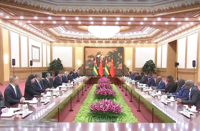 Xi, Togo Bakanlar Kurulu Başkanı Gnassingbe’yi kabul etti