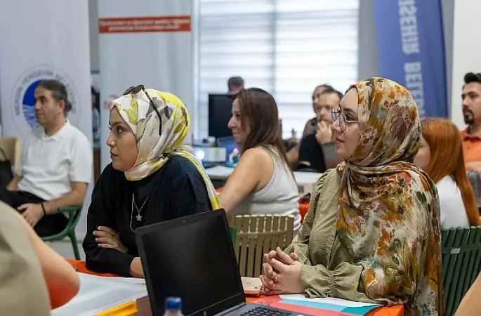Yenişehir Belediyesi yapay zekâyı sınıflara taşıyor